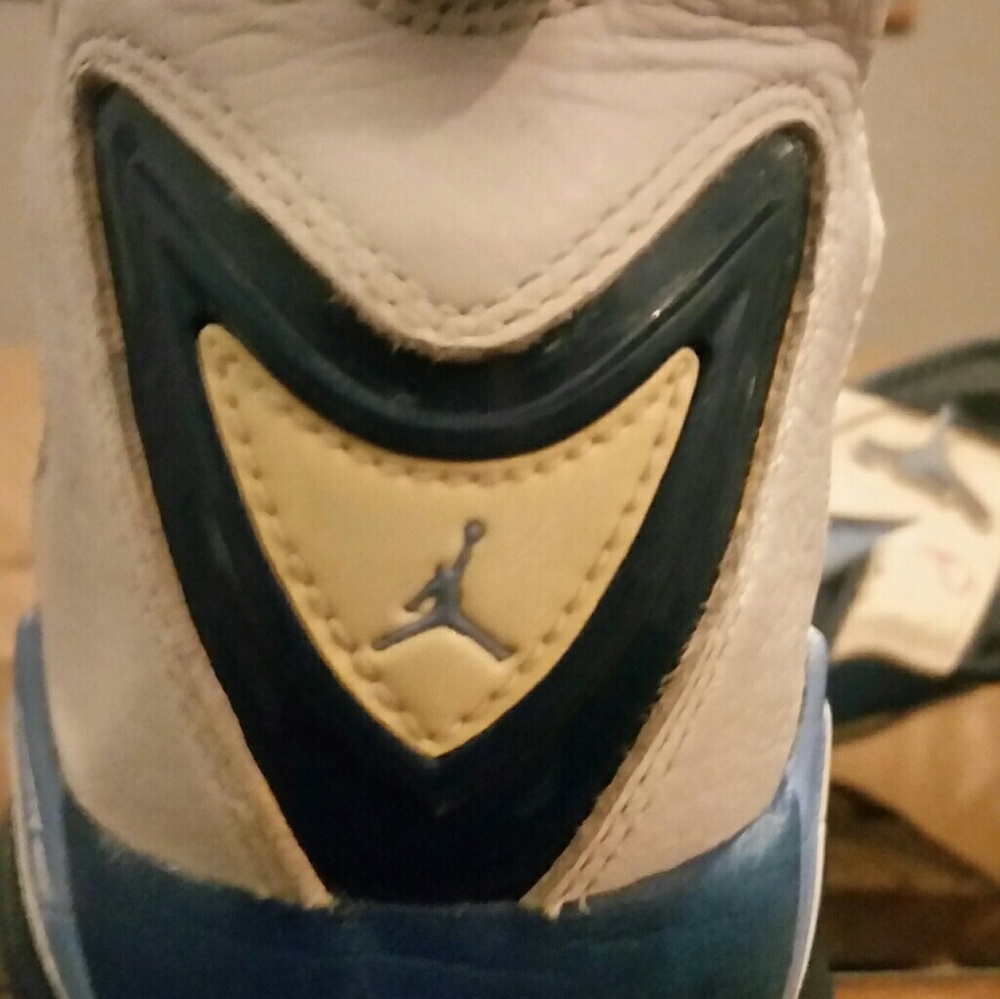 JORDANS - Picture 4 of 5